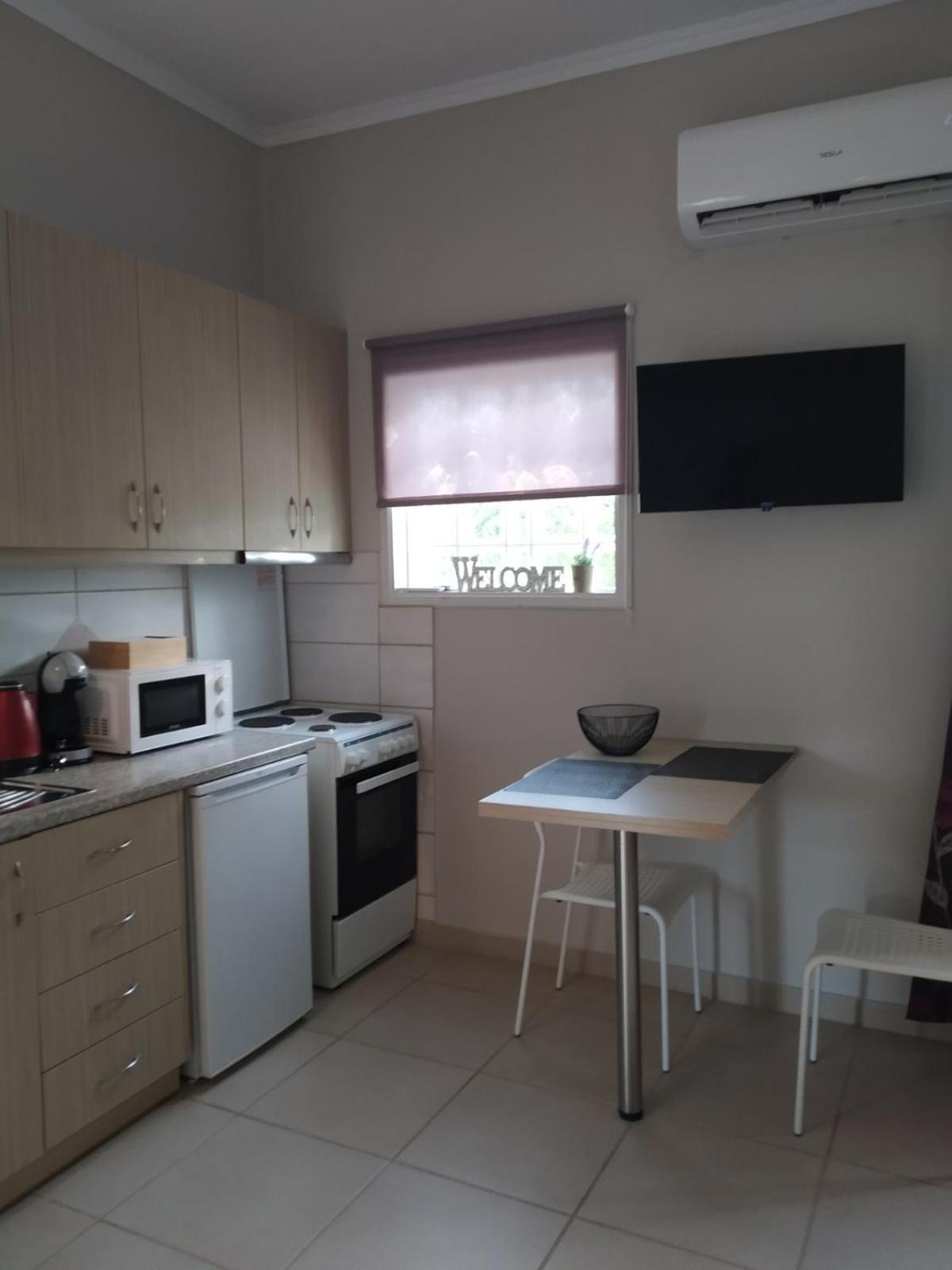 Trousas Apartments 罗达 外观 照片
