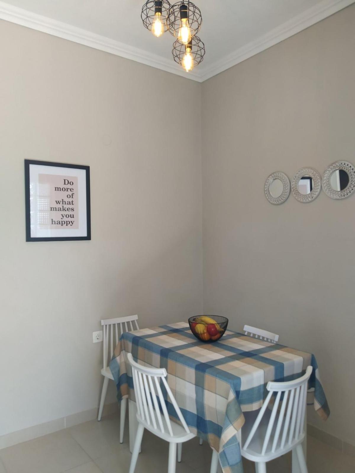 Trousas Apartments 罗达 外观 照片
