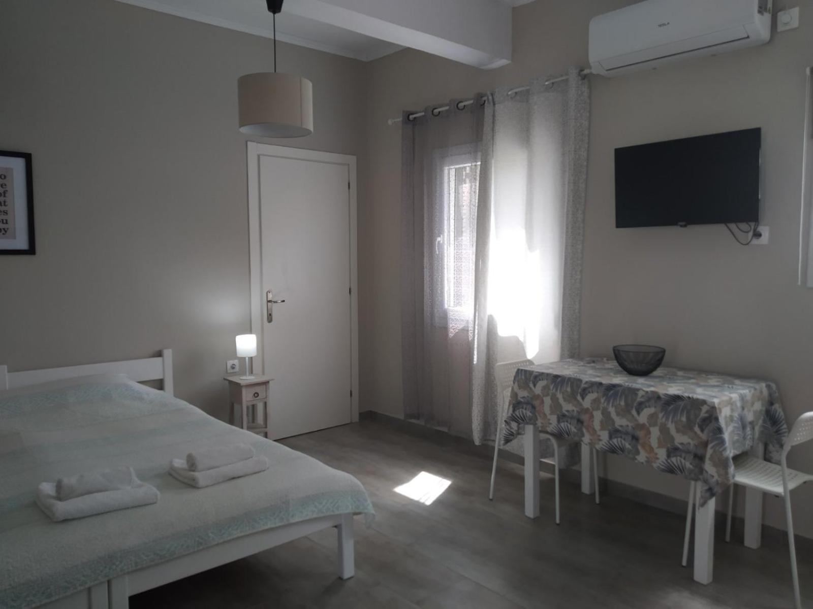 Trousas Apartments 罗达 外观 照片