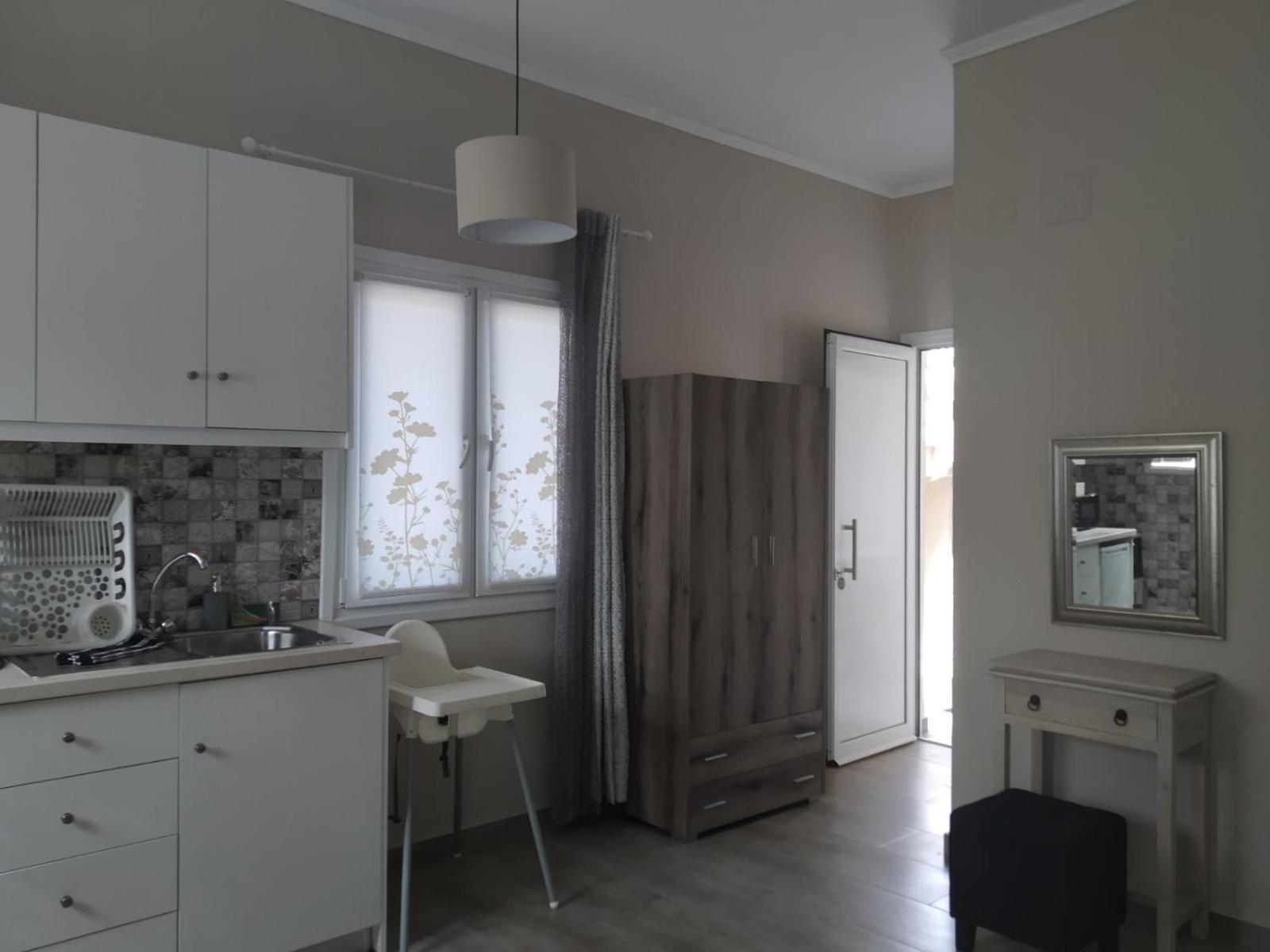 Trousas Apartments 罗达 外观 照片